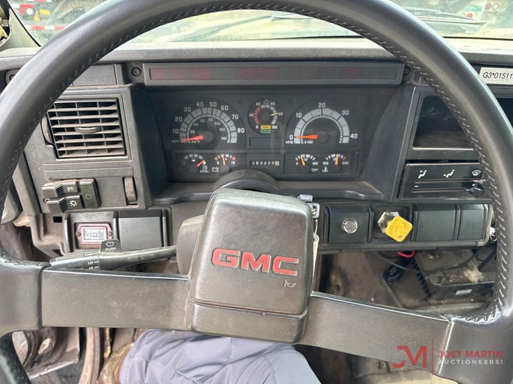 1994-gmc-topkick-image-32