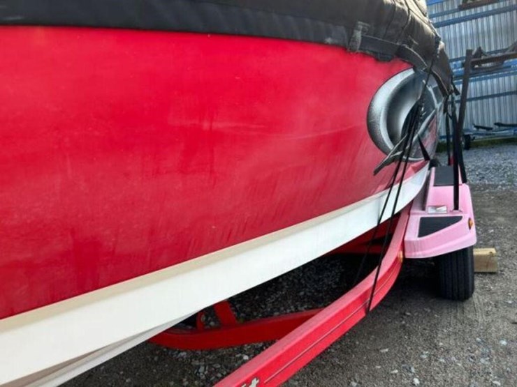 2002-mastercraft-x10-wakeboard-boat-mbcauxc8f102-image-28
