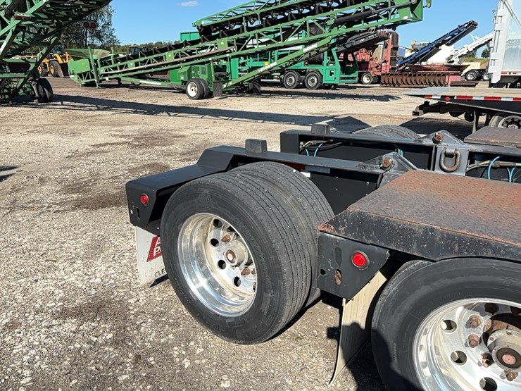 2012-axle-talbert-flip-image-4