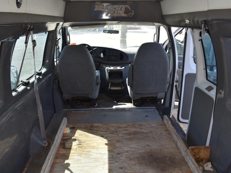 2005-ford-van-(not-running)-(vin-#-1ftns24w35hb29143)-(unknown-miles)-(titl-image-8