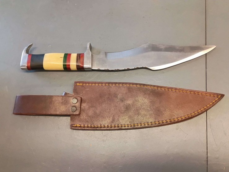 custom-damascus-steel-fixed-blade-knife-with-cream/red/green-striped-handle-image-4