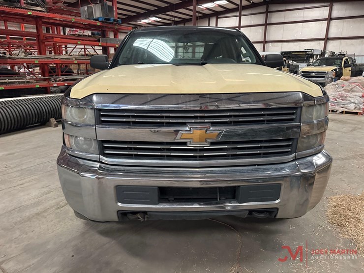 2015-chevrolet-silverado-2500-image-7