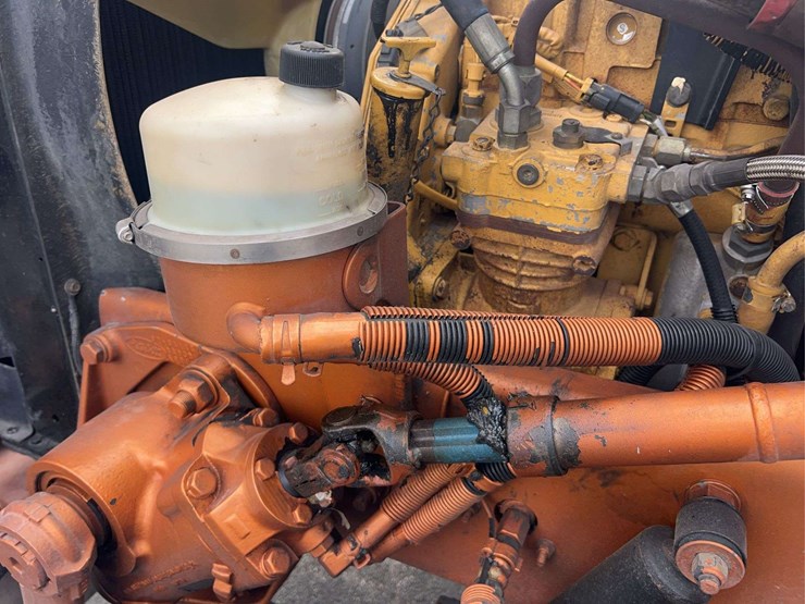 2006-peterbilt-379-image-77