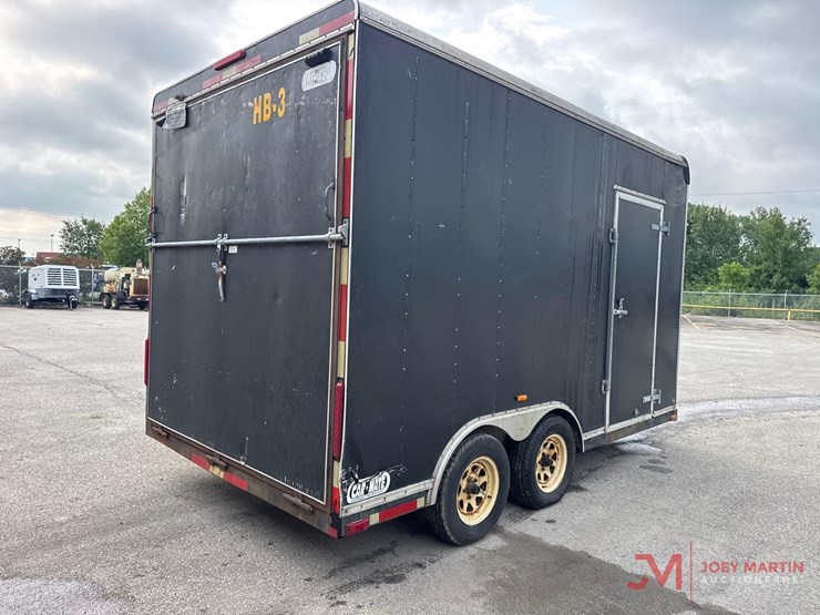 2004-car-mate-enclosed-trailer-image-3