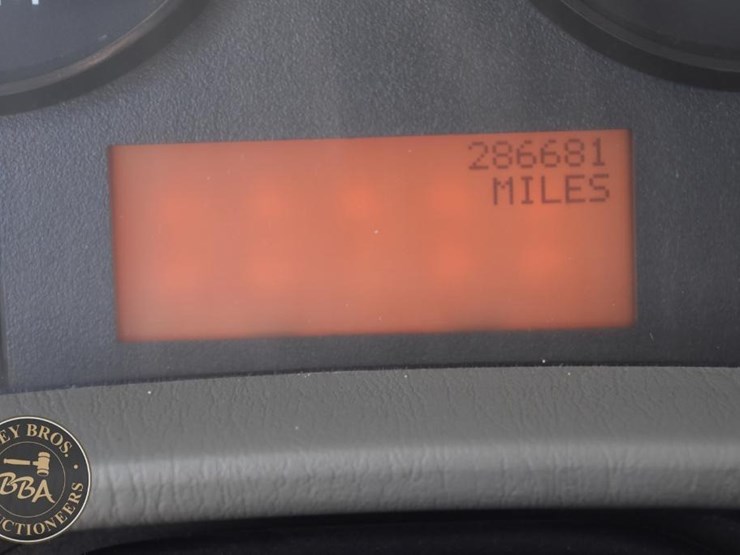 2013-international-transtar-8600-image-52