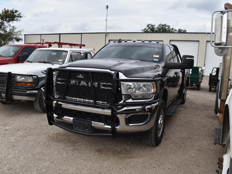 2024-dodge-2500-image-1