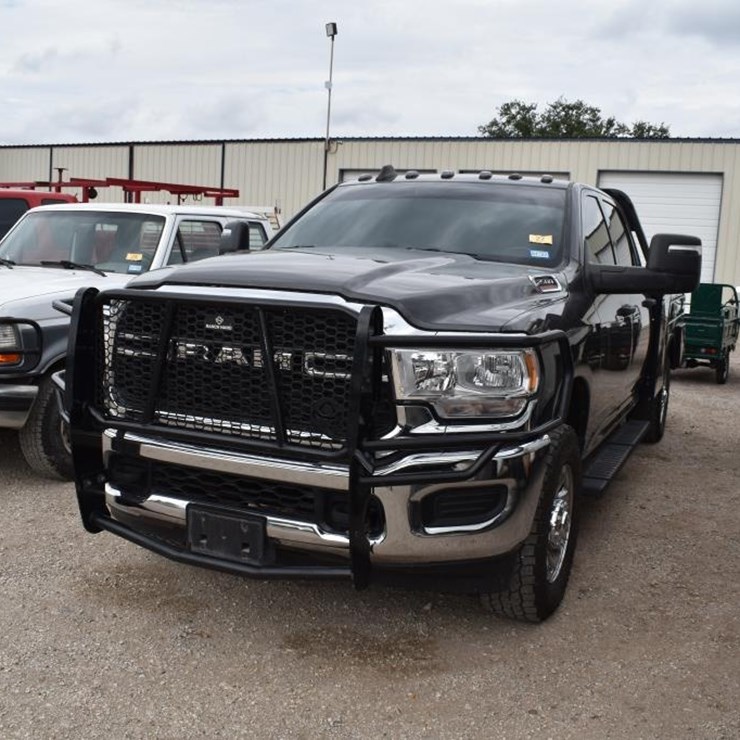 2024 DODGE 2500