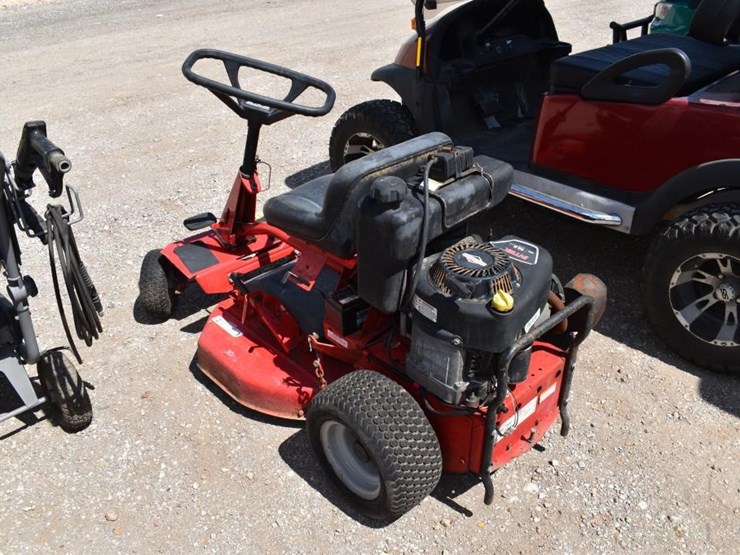snapper-riding-mower-(serial-#-2015093677)-(k)-image-3
