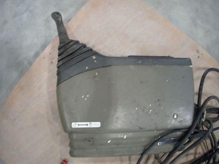 john-deere-120-image-6