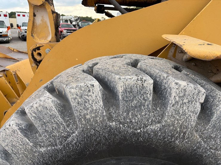 caterpillar-972-image-3
