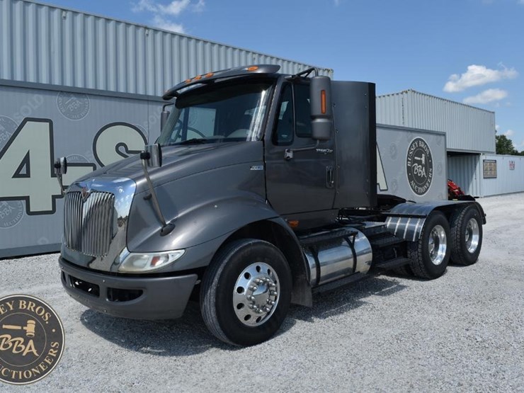 2013-international-transtar-8600-image-12
