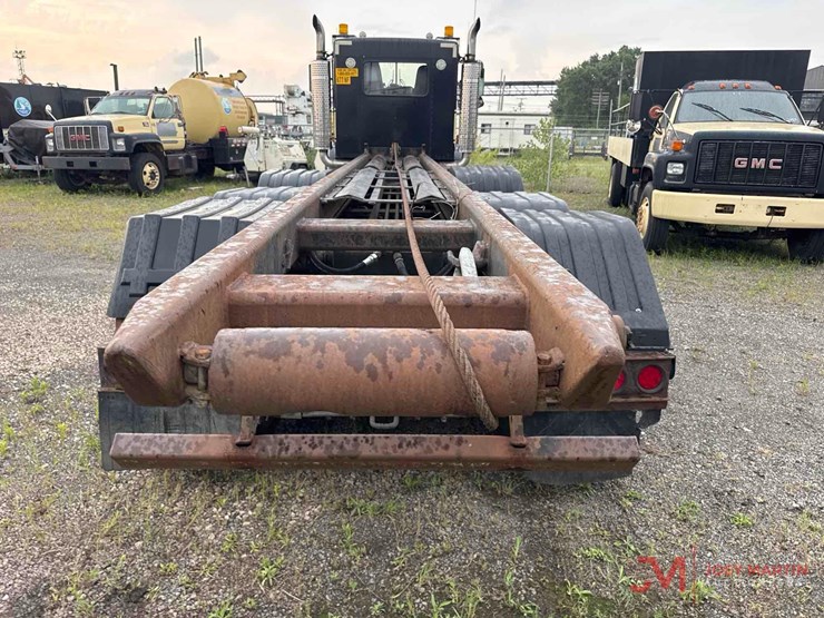 2003-kenworth-t800-image-18