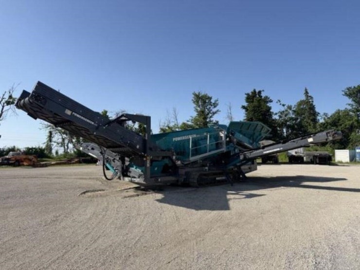 2022-powerscreen-warrior-1800-image-3