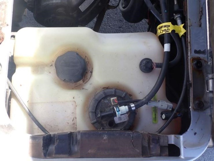 2021-e-z-go-rxv-4-passanger-gas-golf-cart-5621826-image-20