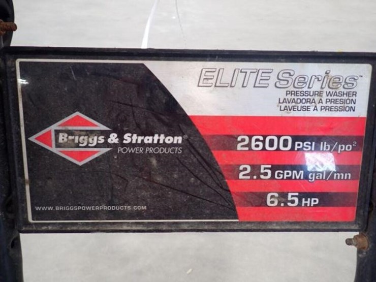 briggs-&-stratton-pressure-washer-image-16