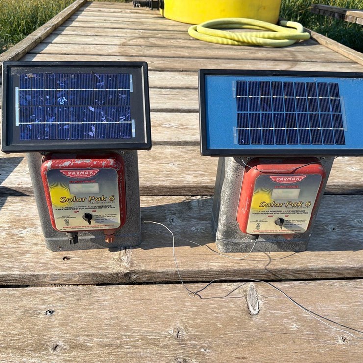 2 Solar Fencers