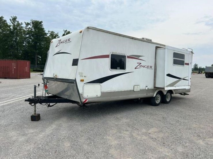 2010-crossroads-zinger-zt-250-rk-t/a-travel-4v0tc2-image-1