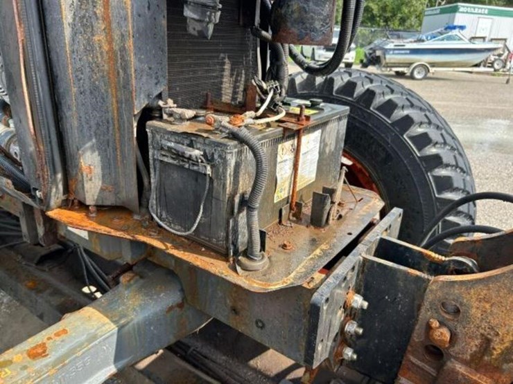 2018-kubota-m6-141-image-26