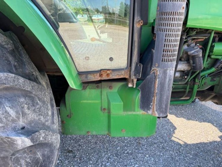 2015-john-deere-5085e-image-40
