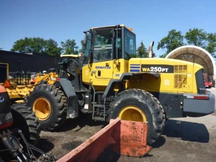 2006-komatsu-wa250pt-5l-image-2