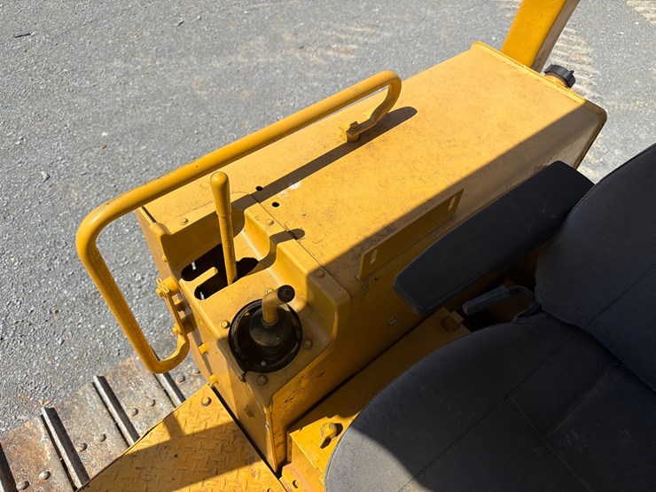 1987-deere-550g-image-19