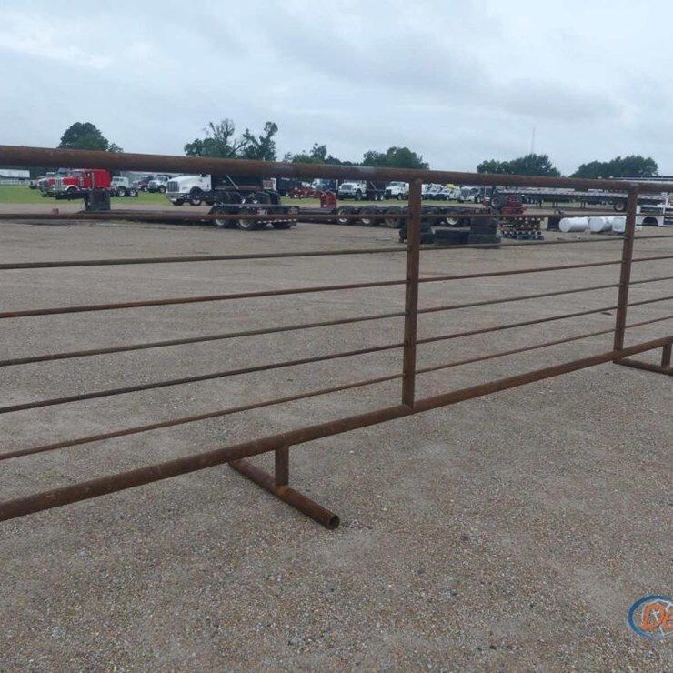 24' FREESTANDING CATTLE PANEL