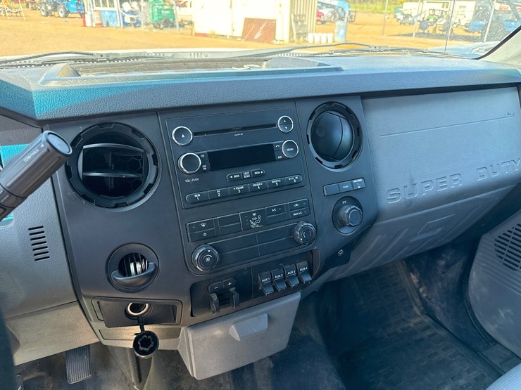 2016-ford-f450-image-15