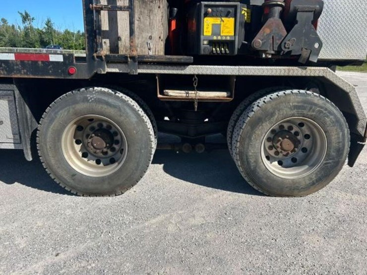 2001-kenworth-t800-image-102