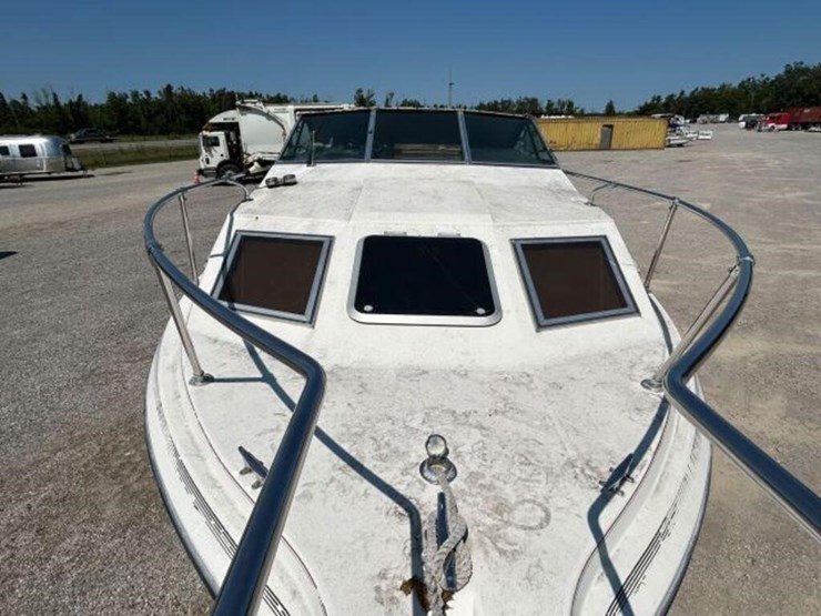 1988-doral-cavalier-24-ft-cabin-cruiser-2dba1303c8-image-100