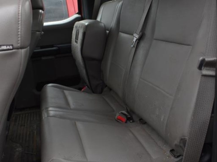 2017-ford-f350-image-13