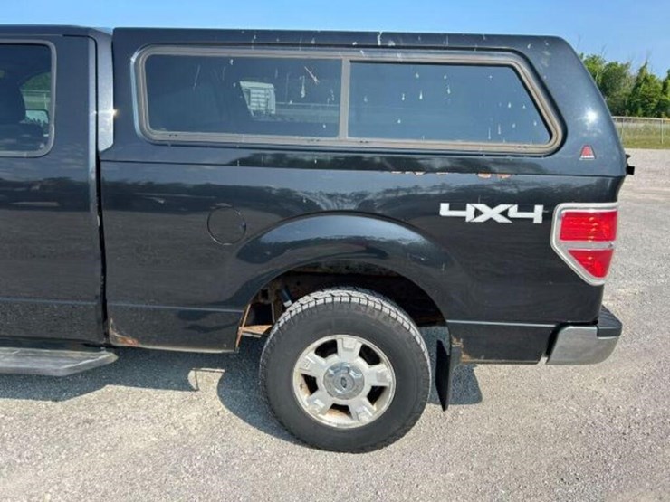 2014-ford-f150-xlt-image-40