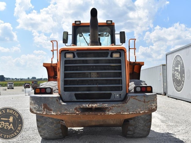 2006-doosan-dl400-image-5