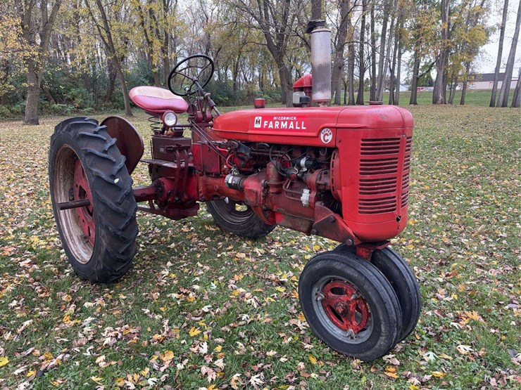 1952-farmall-super-c-image-3