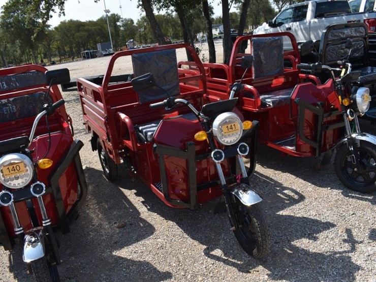 3-wheel-electric-cart-(serial-#-kr2026427amam2825)-(k)-image-1