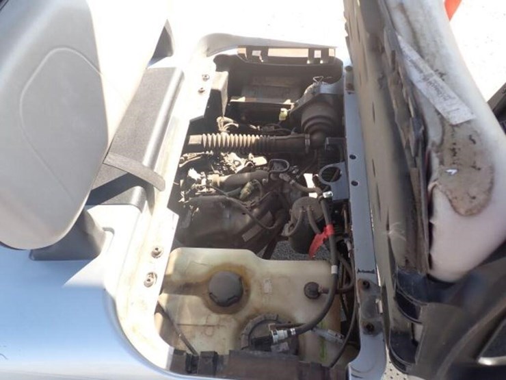 2021-e-z-go-rxv-2-passanger-gas-golf-cart-5621834-image-19