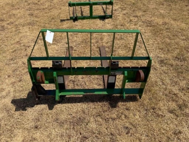 frontier-pallet-forks-image-2