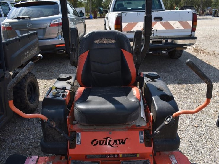 bad-boy-outlaw-zero-turn-mower-(serial-#-bb048fx69106161005)-(k)-image-6