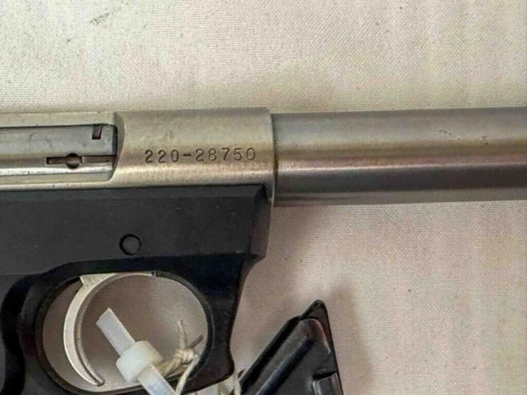ruger-22/45-22lr-pistol-image-11