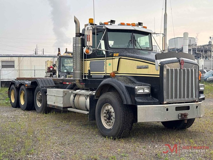 2003-kenworth-t800-image-1