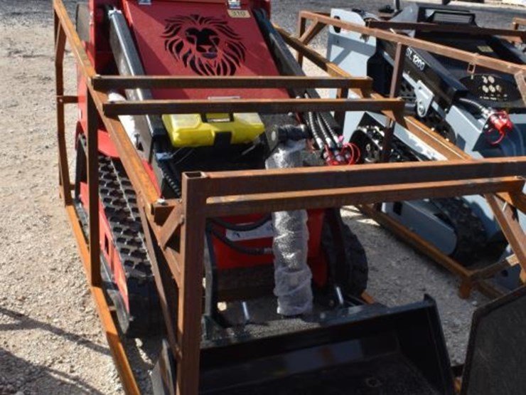ssl1500-mini-skid-steer-(diesel)-(serial-#-06907a)-(k)-image-2