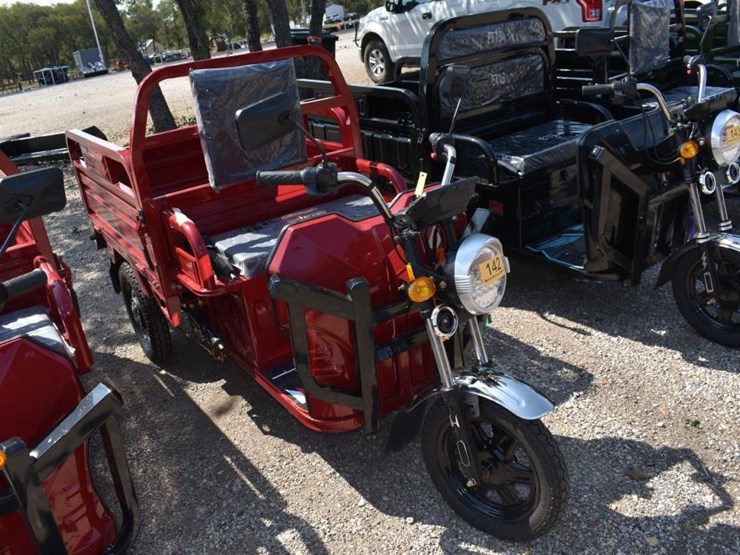 3-wheel-electric-cart-(serial-#-kr2026429amam2956)-(k)-image-1