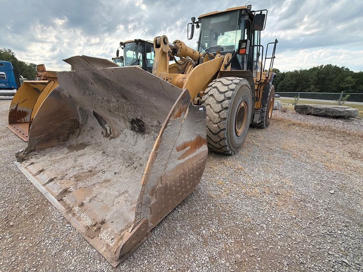 caterpillar-972h-image-1