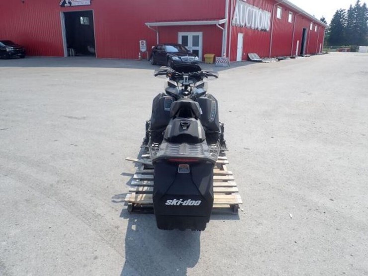 2021-ski-doo-renegade-x-850-snowmobile-2bpsumj6mv0-image-6