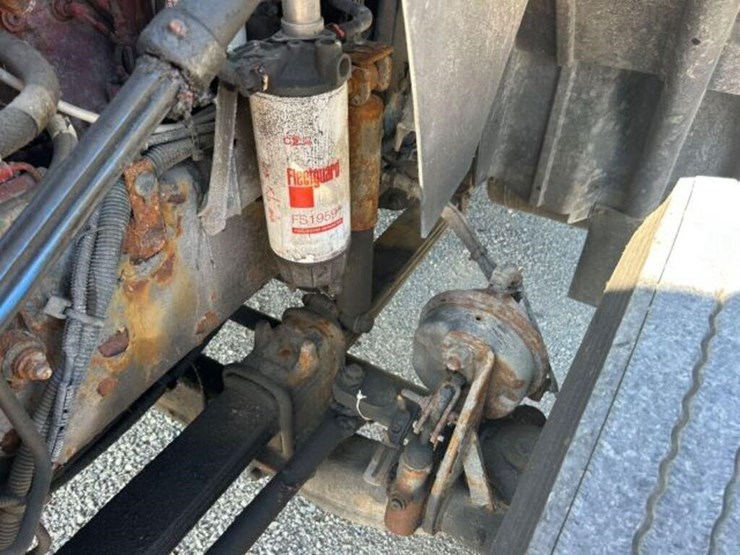 2015-international-prostar-image-58