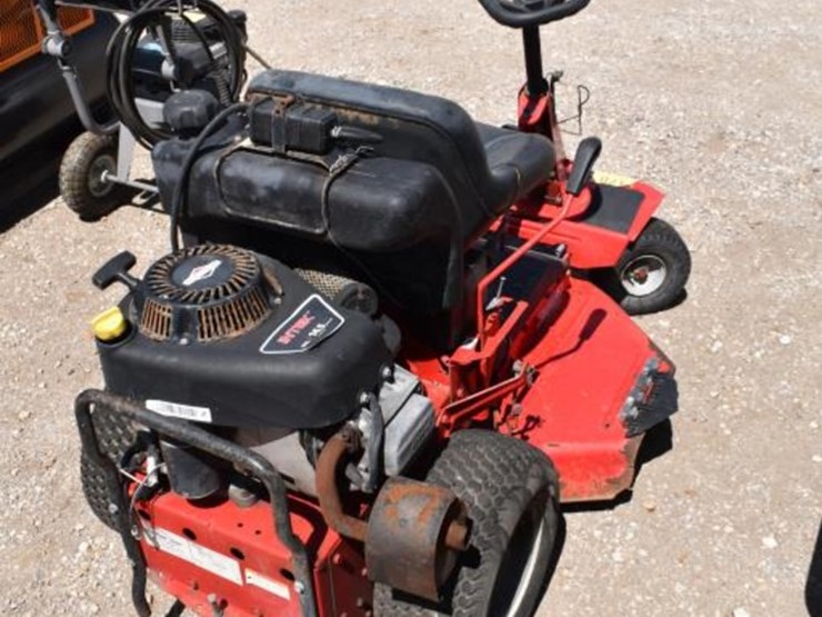 snapper-riding-mower-(serial-#-2015093677)-(k)-image-4