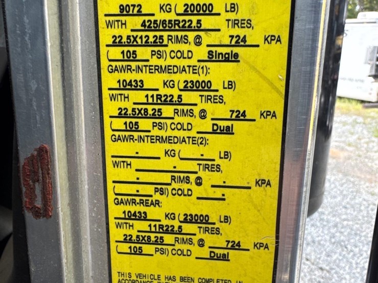 2014-kenworth-t800-image-48