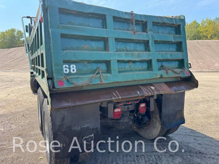 1993-mack-rd690s-image-3