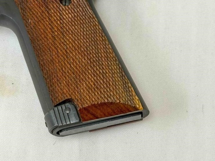 high-standard-sport-king-m,-9259-22lr-pistol-image-20