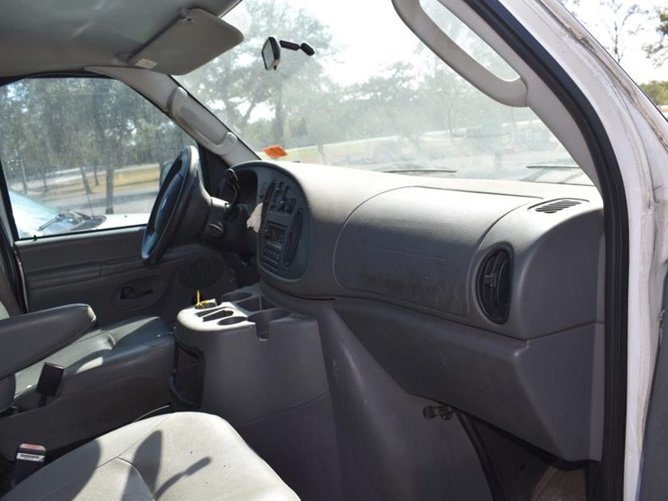 2005-ford-van-(not-running)-(vin-#-1ftns24w35hb29143)-(unknown-miles)-(titl-image-5