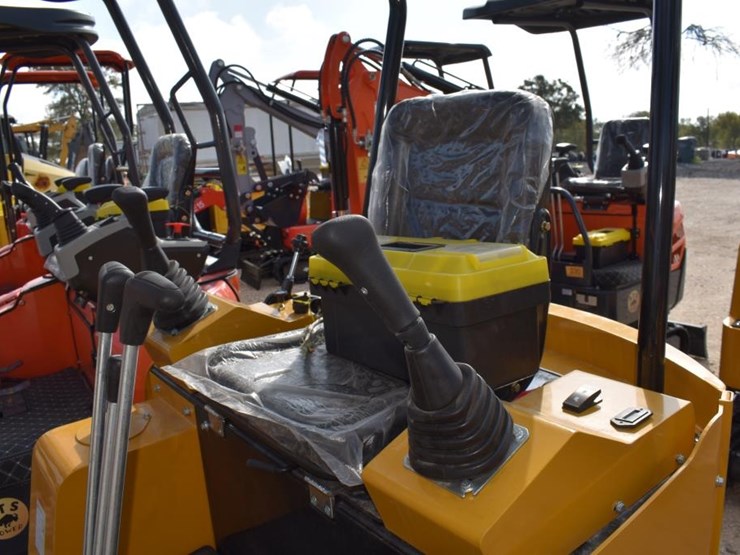 ats-rt15r-mini-excavator-(serial-#-2601307961sh)-(k)-image-8